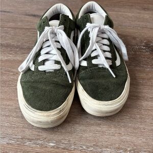 VANS Old Skool Green Suede Material 8